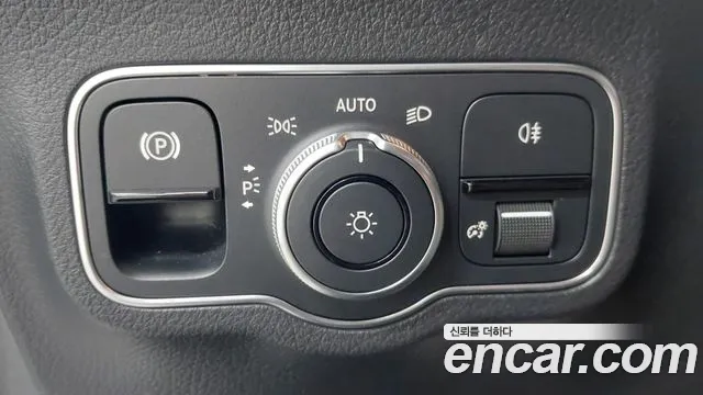 Mercedes-Benz GLA-Class — Фото автомобиля 20