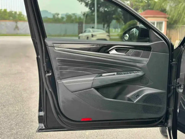 Volkswagen Passat — Фото автомобиля 7