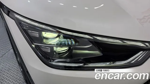 Kia EV6 — Фото автомобиля 21