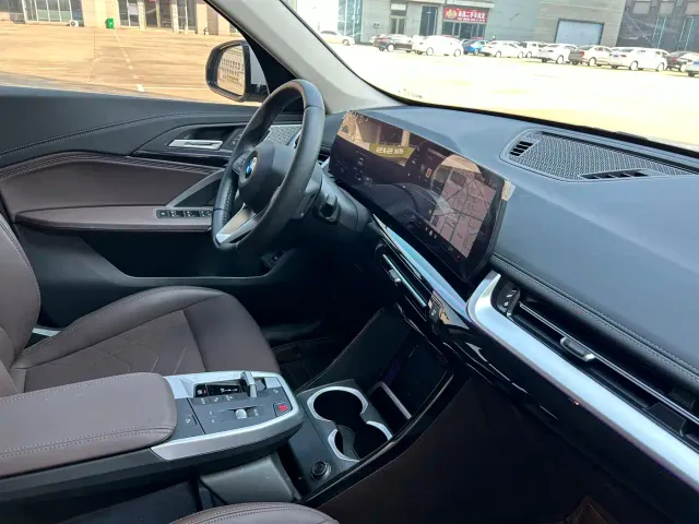 BMW X1 — Фото автомобиля 13