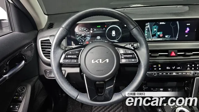 Kia Seltos Новый Seltos Бензин 2.0 2WD — Фото автомобиля 14