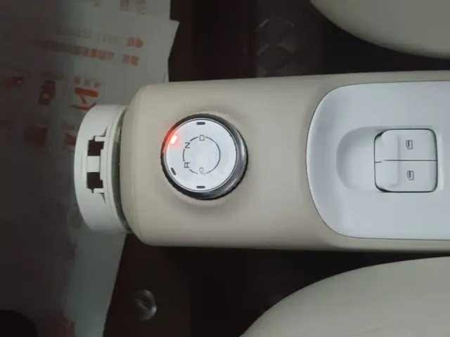 Wuling Hongguang Mini EV — Фото автомобиля 13