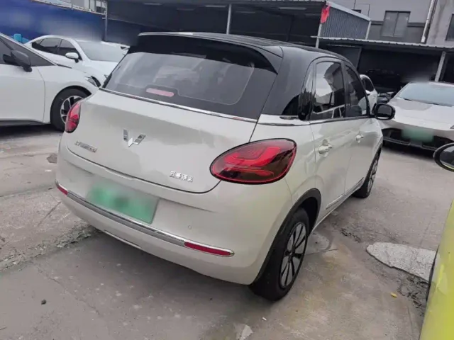 Wuling Bingo — Фото автомобиля 6