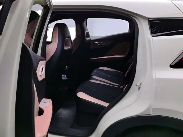 BYD Seagull — Фото автомобиля 11