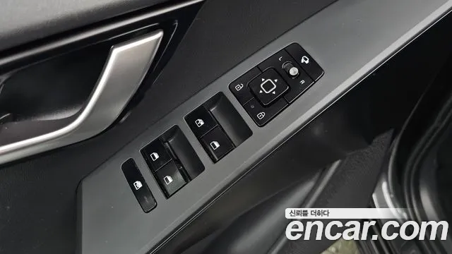 Kia Niro The All New — Фото автомобиля 26