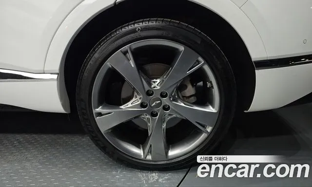 Genesis GV80 — Фото автомобиля 6