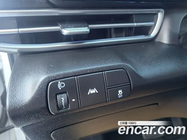 Hyundai Avante — Фото автомобиля 13