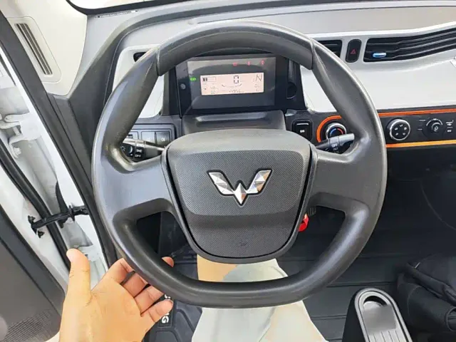 Wuling Hongguang Mini EV — Фото автомобиля 10