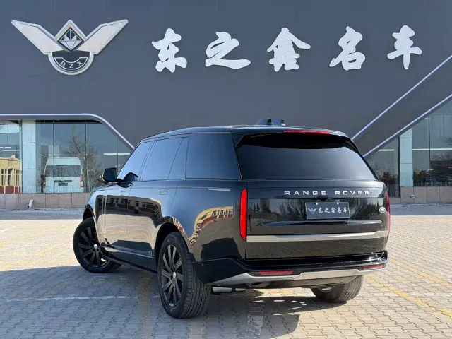 Land Rover Range Rover — Фото автомобиля 8