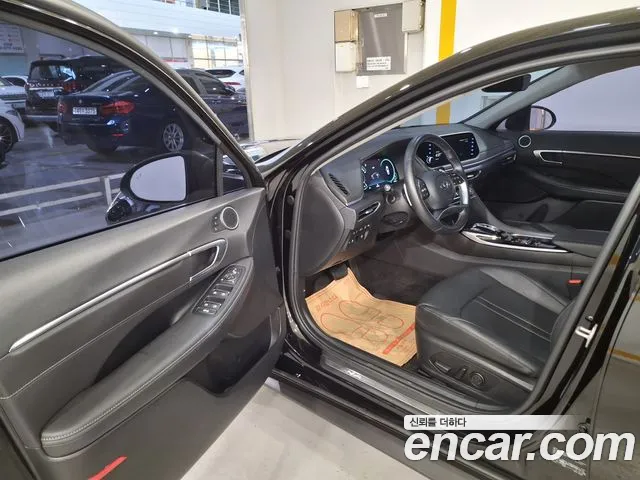 Hyundai Sonata — Фото автомобиля 19