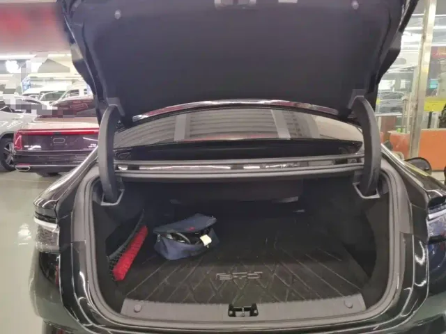 BYD Seal — Фото автомобиля 18