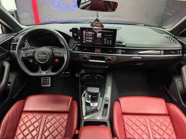 Audi S4 — Фото автомобиля 26