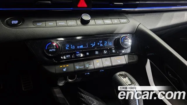 Hyundai AVANTE — Фото автомобиля 27