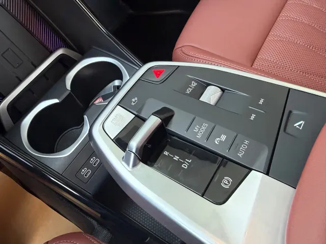 BMW X1 — Фото автомобиля 10