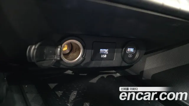 Hyundai AVANTE Avante (CN7) — Фото автомобиля 12