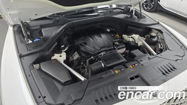 Genesis GV80 — Фото автомобиля 9