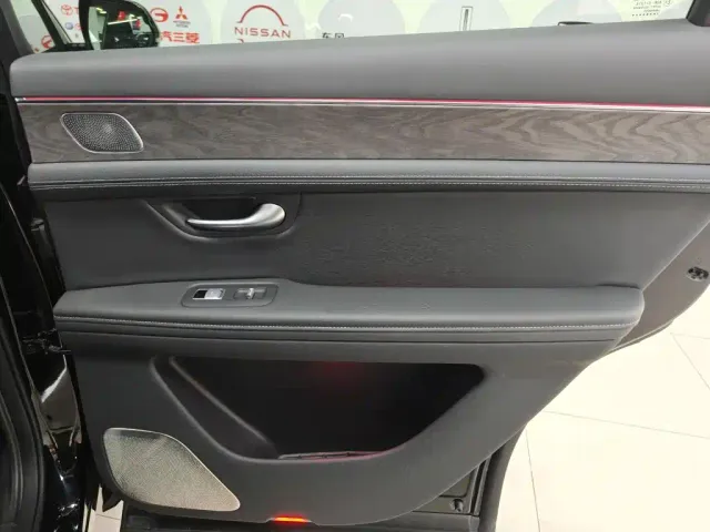 Aito M7 — Фото автомобиля 15