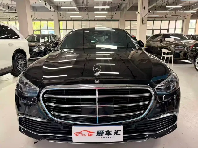 Mercedes-Benz S-Class — Фото автомобиля 2