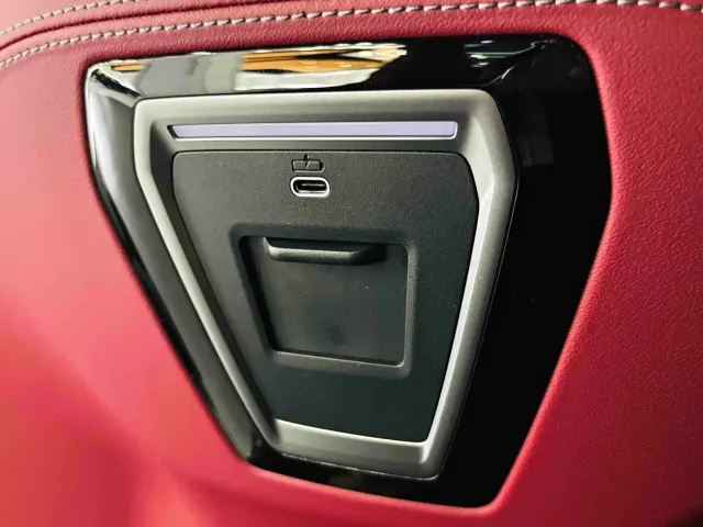 BMW 5 Series — Фото автомобиля 27
