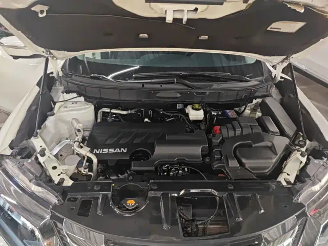 Nissan X-Trail — Фото автомобиля 15