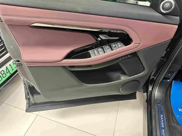 Land Rover Range Rover Evoque — Фото автомобиля 5