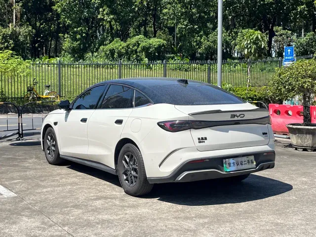 BYD Seal 06 — Фото автомобиля 12