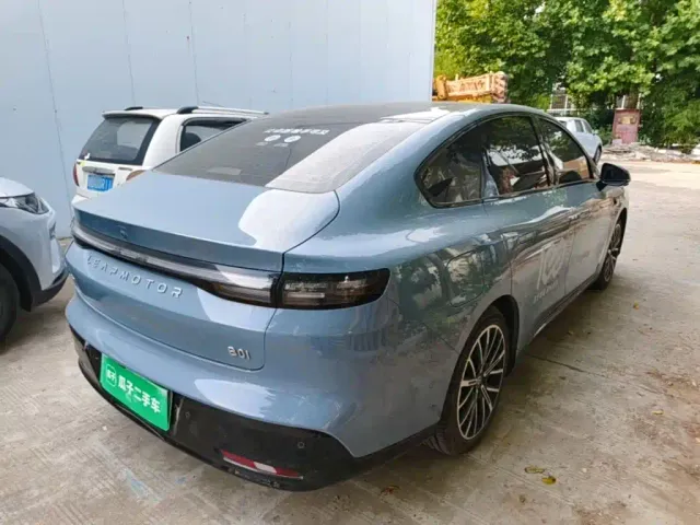 Leapmotor B01 — Фото автомобиля 6