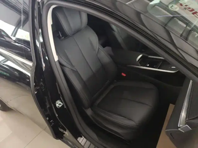 Buick LaCrosse — Фото автомобиля 24