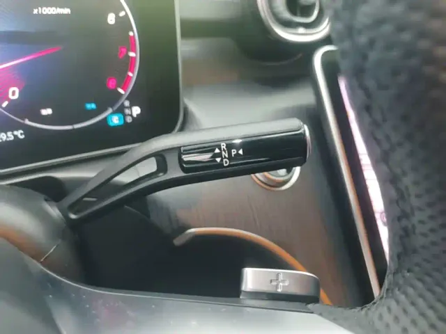 Mercedes-Benz C-Class — Фото автомобиля 13