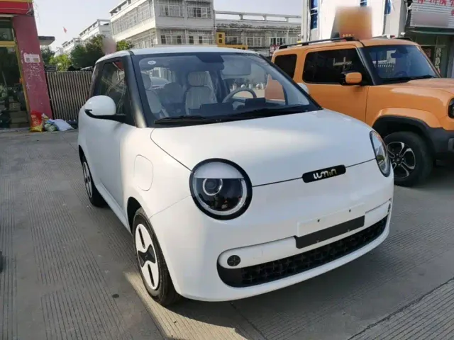 Changan Lumin — Фото автомобиля 3