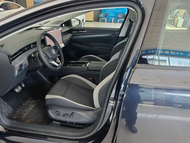 Volkswagen ID.7 Vizzion — Фото автомобиля 10