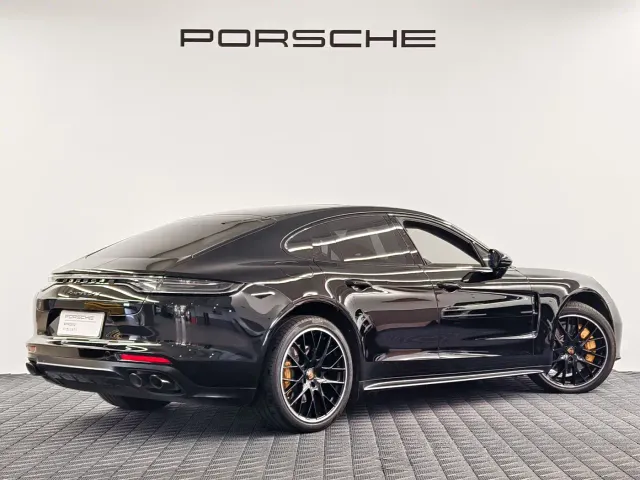 Porsche Panamera — Фото автомобиля 4