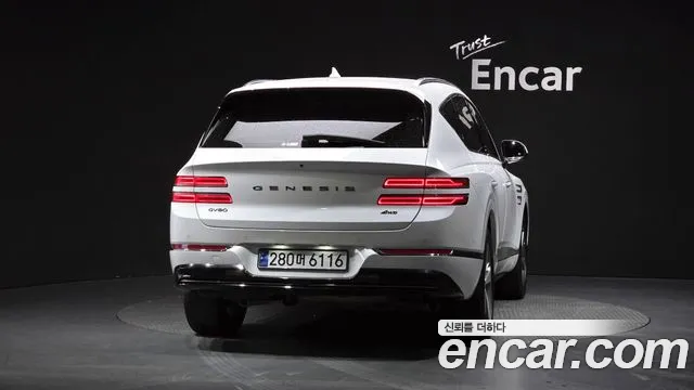 Genesis GV80 — Фото автомобиля 4