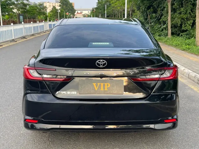 Toyota Camry — Фото автомобиля 5