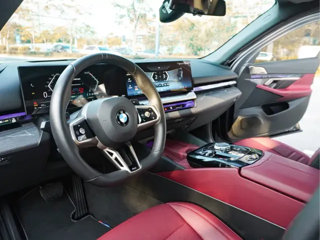 BMW 5 Series — Фото автомобиля 9