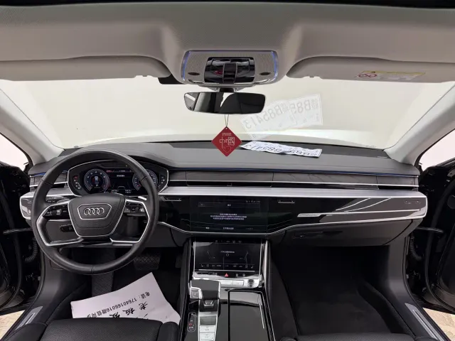 Audi A8 — Фото автомобиля 20