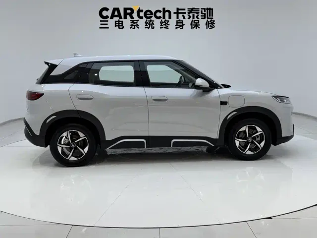 BYD Yuan UP — Фото автомобиля 4