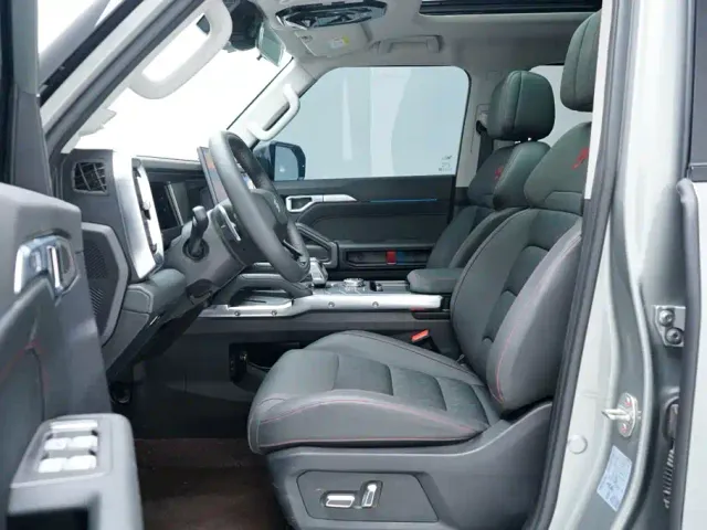 Jetour T2 — Фото автомобиля 5