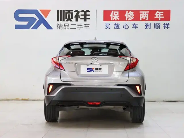 Toyota IZOA — Фото автомобиля 6