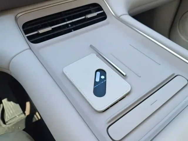 IM Motors LS6 — Фото автомобиля 8