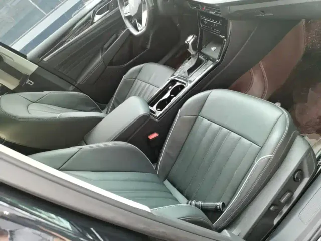 Volkswagen Passat 2023 330TSI Starlight Elite Edition — Фото автомобиля 19
