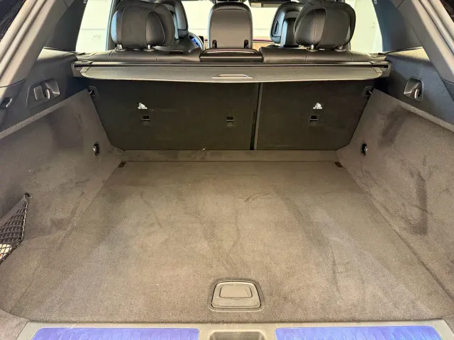 Mercedes-Benz EQE SUV — Фото автомобиля 17