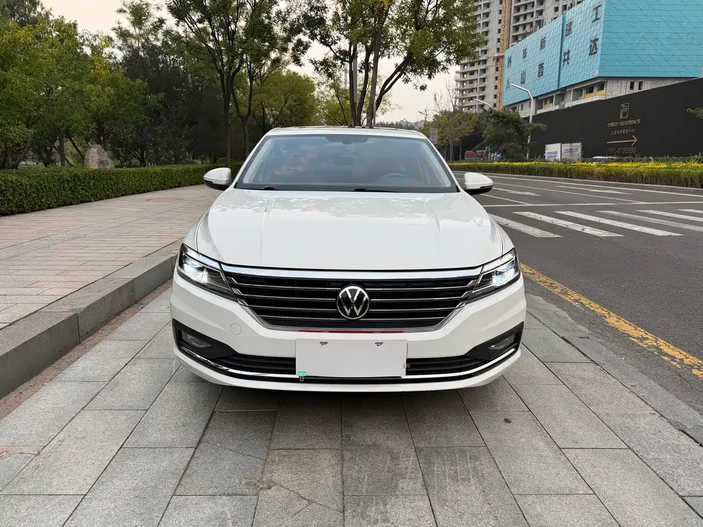 Volkswagen Lavida 2022 1.5L Auto Comfort Edition — Фото автомобиля 2