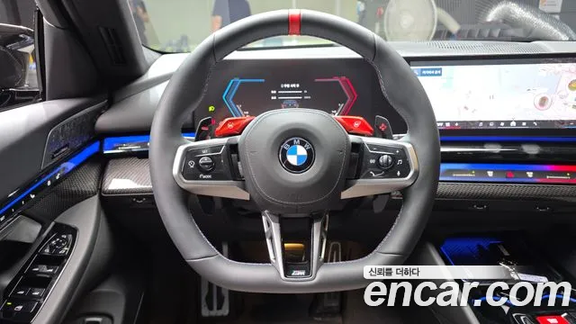 BMW M5 G90 — Фото автомобиля 13