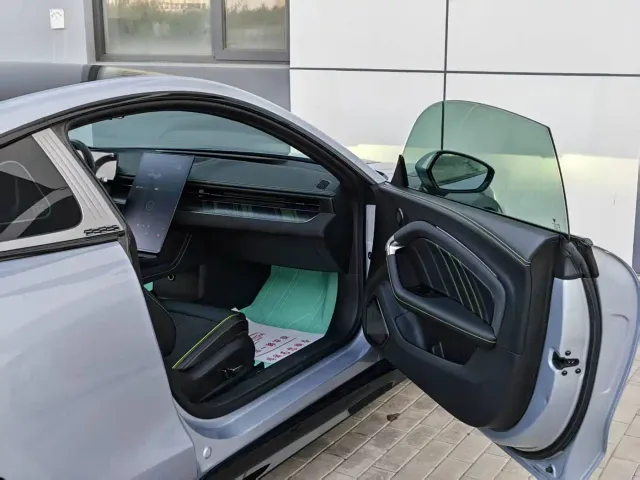 Hozon Neta GT — Фото автомобиля 5