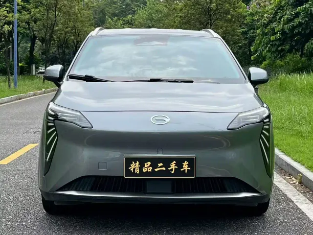 GAC Aion Y — Фото автомобиля 2