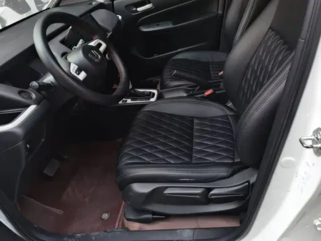 Honda Fit — Фото автомобиля 14