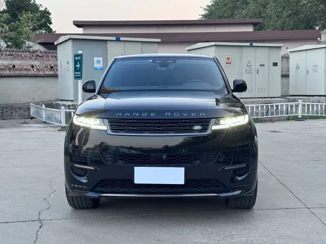 Land Rover Range Rover Sport — Фото автомобиля 2