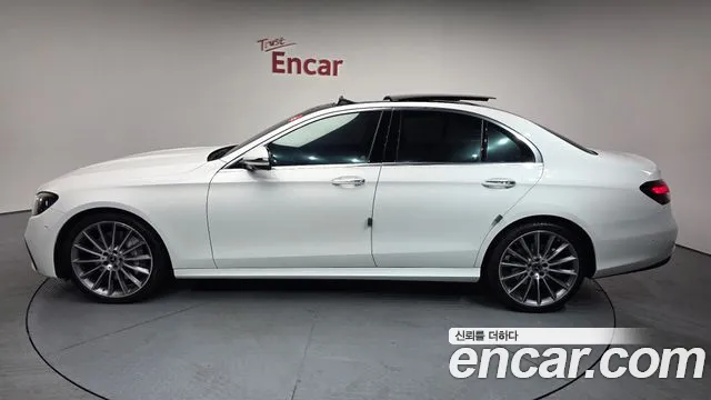 Mercedes-Benz E-Class E-класс W213 — Фото автомобиля 20