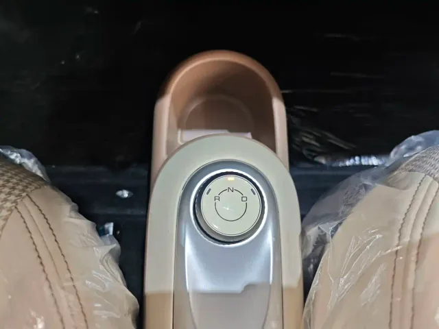 Wuling Hongguang Mini EV — Фото автомобиля 9